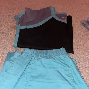 Greys Anatomy Active Scrubs Set
